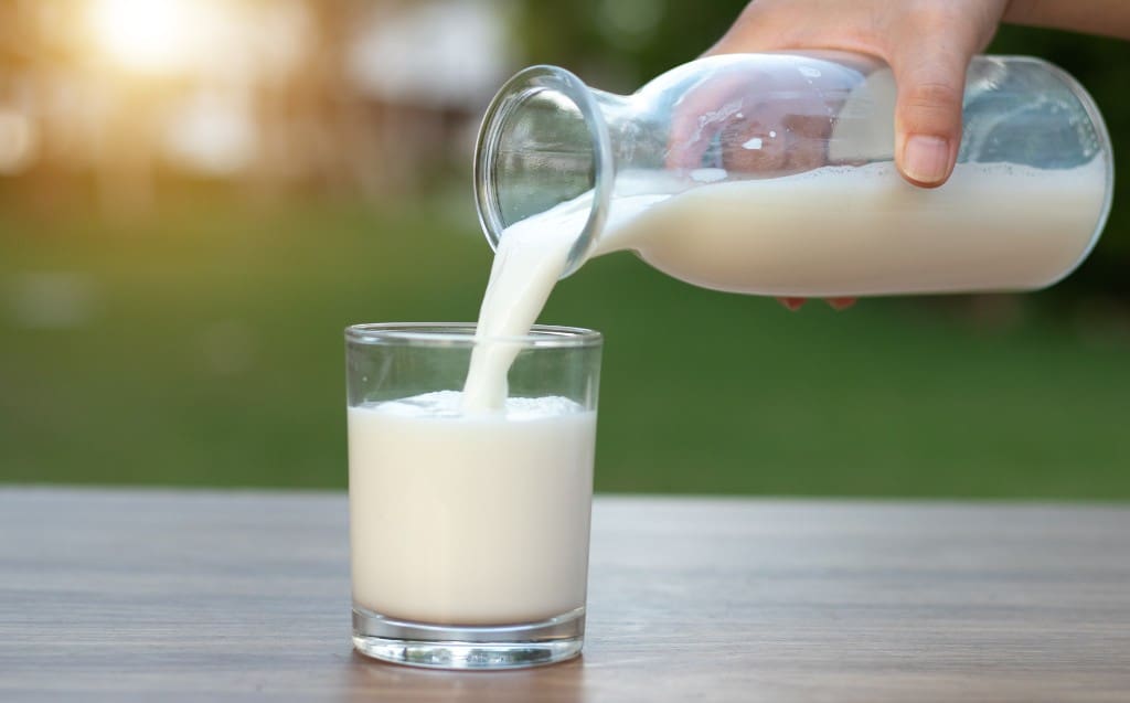 Fighting Pond Algae with Milk